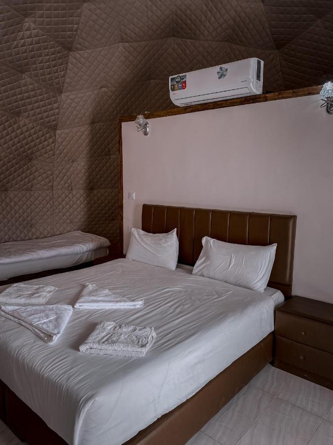 Sun Luxury Camp &Tour Leilighet Wadi Rum Eksteriør bilde