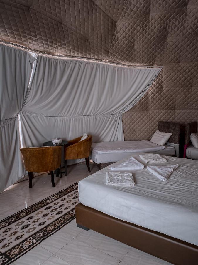 Sun Luxury Camp &Tour Leilighet Wadi Rum Eksteriør bilde