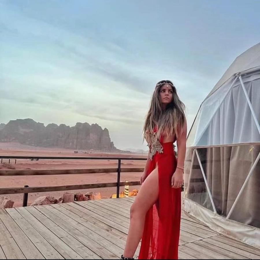 Sun Luxury Camp &Tour Leilighet Wadi Rum Eksteriør bilde