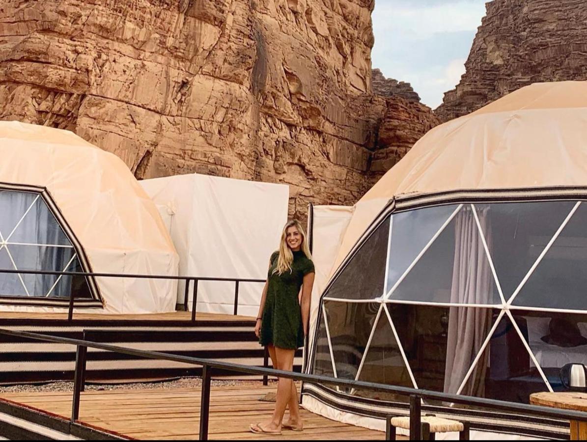 Sun Luxury Camp &Tour Leilighet Wadi Rum Eksteriør bilde
