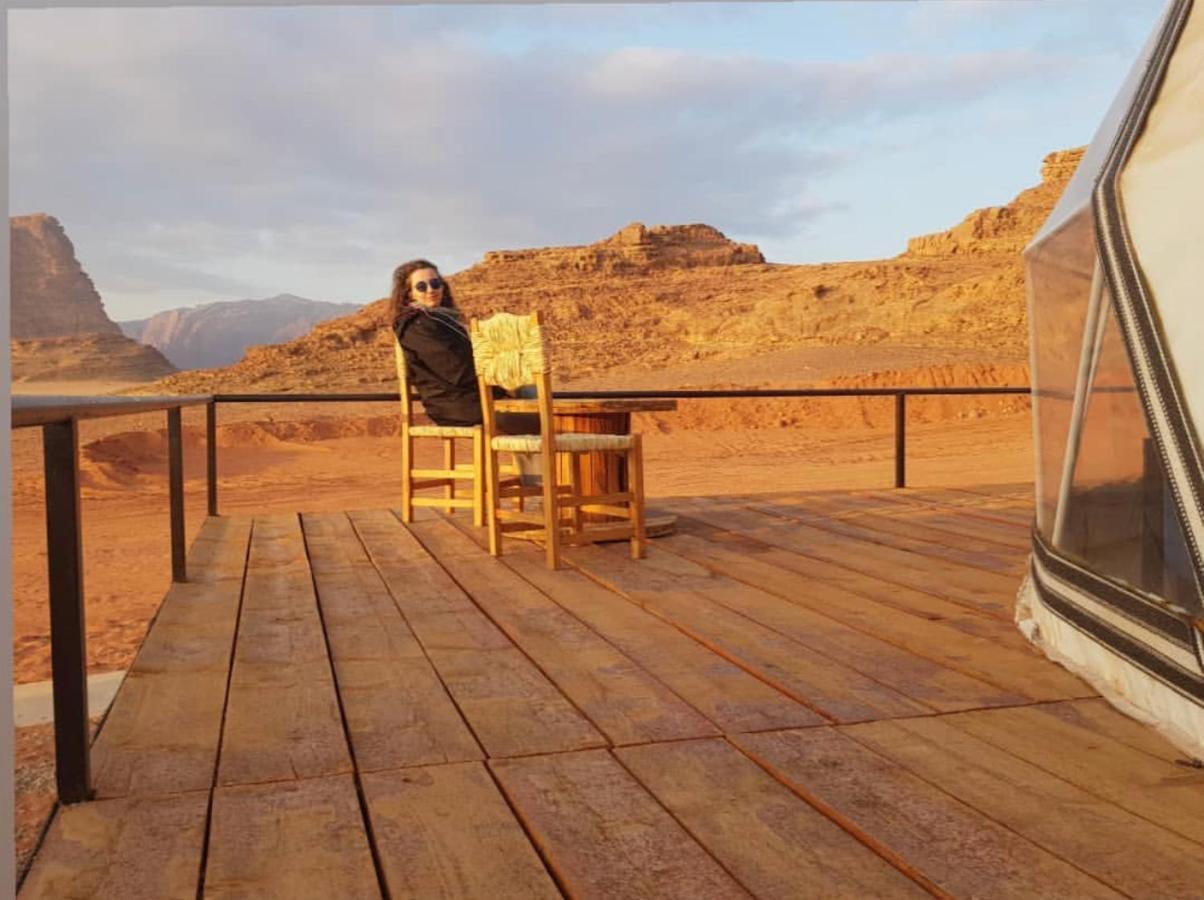Sun Luxury Camp &Tour Leilighet Wadi Rum Eksteriør bilde