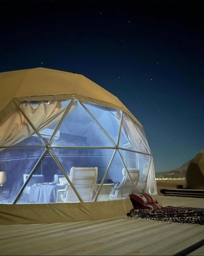 Sun Luxury Camp &Tour Leilighet Wadi Rum Eksteriør bilde