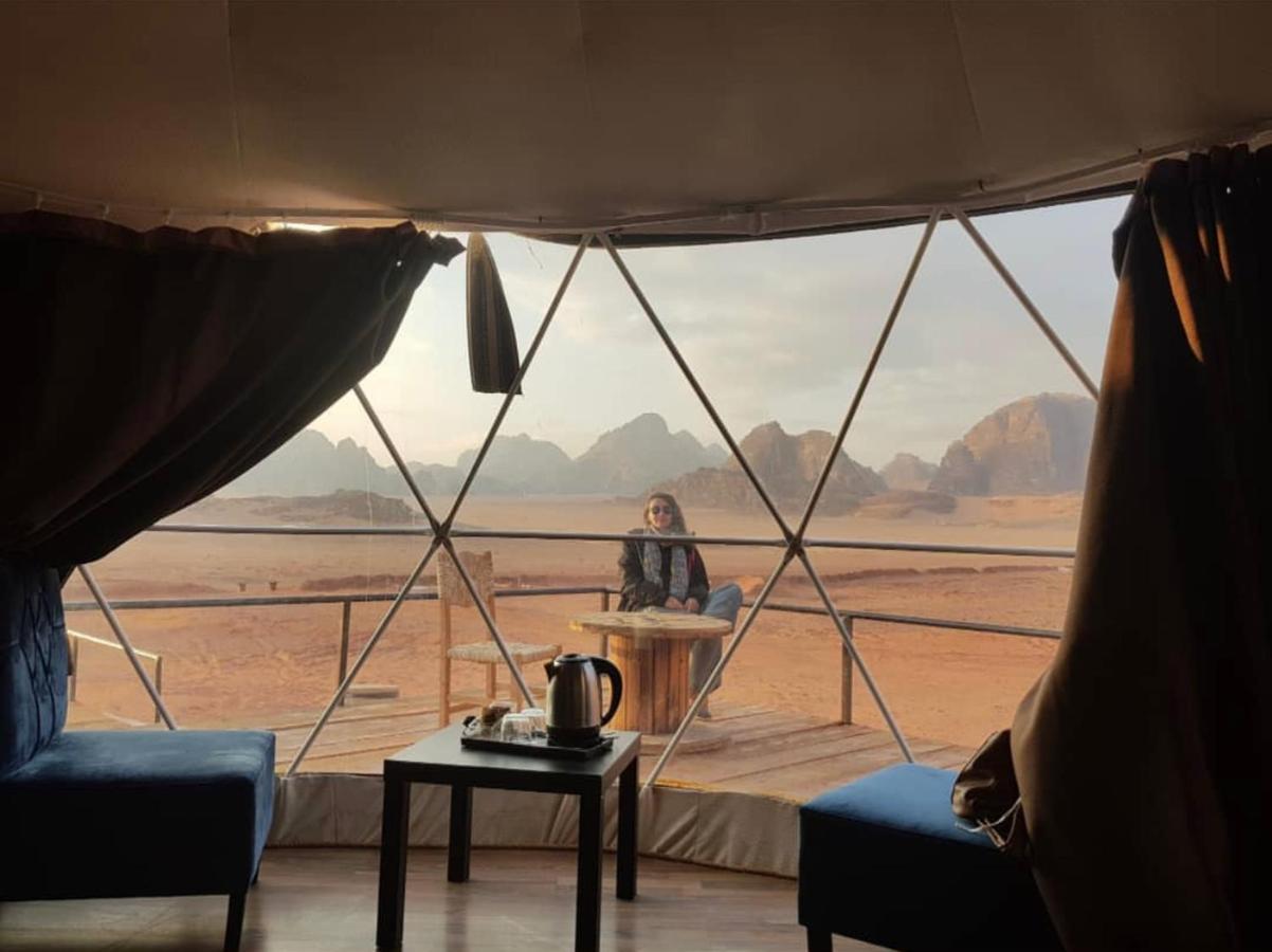 Sun Luxury Camp &Tour Leilighet Wadi Rum Eksteriør bilde