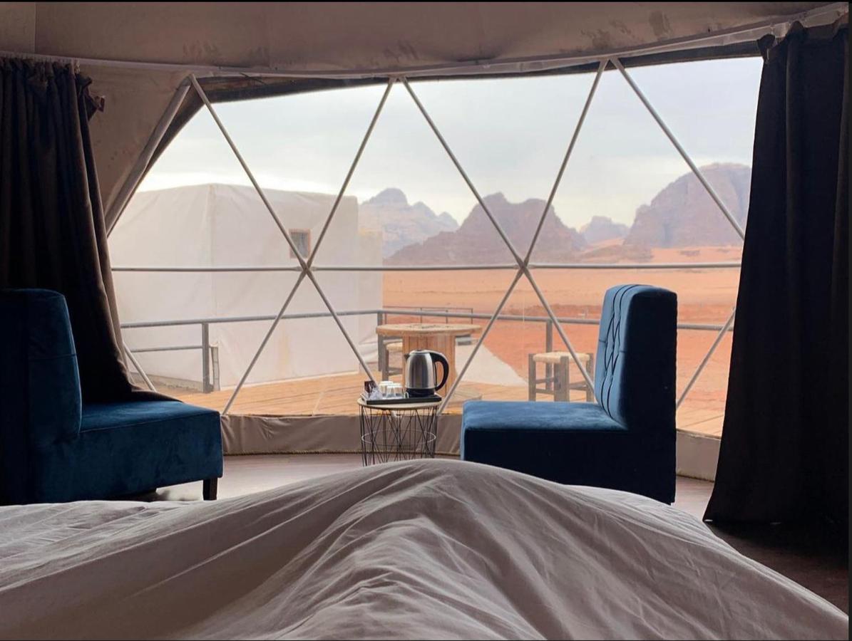 Sun Luxury Camp &Tour Leilighet Wadi Rum Eksteriør bilde